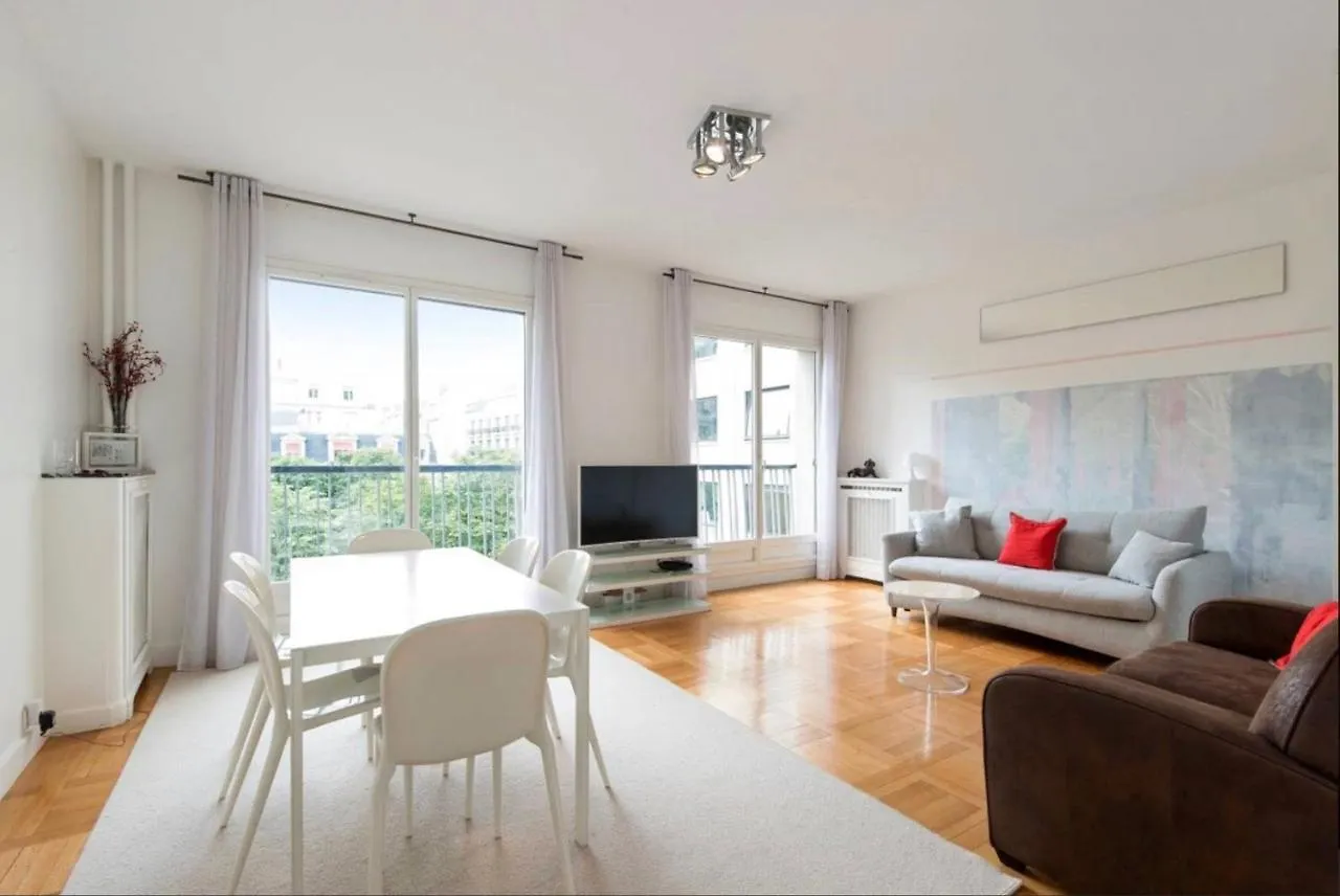Avenue Montaigne Paris Bienvenue Appartement Frankrijk