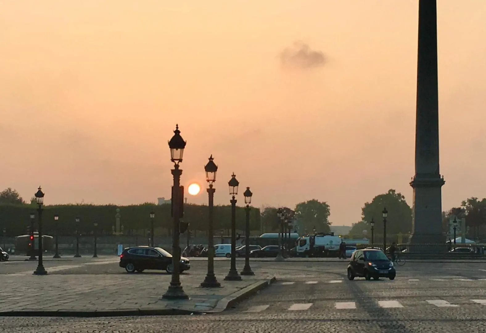 Avenue Montaigne Paris Bienvenue Apartment 0*,