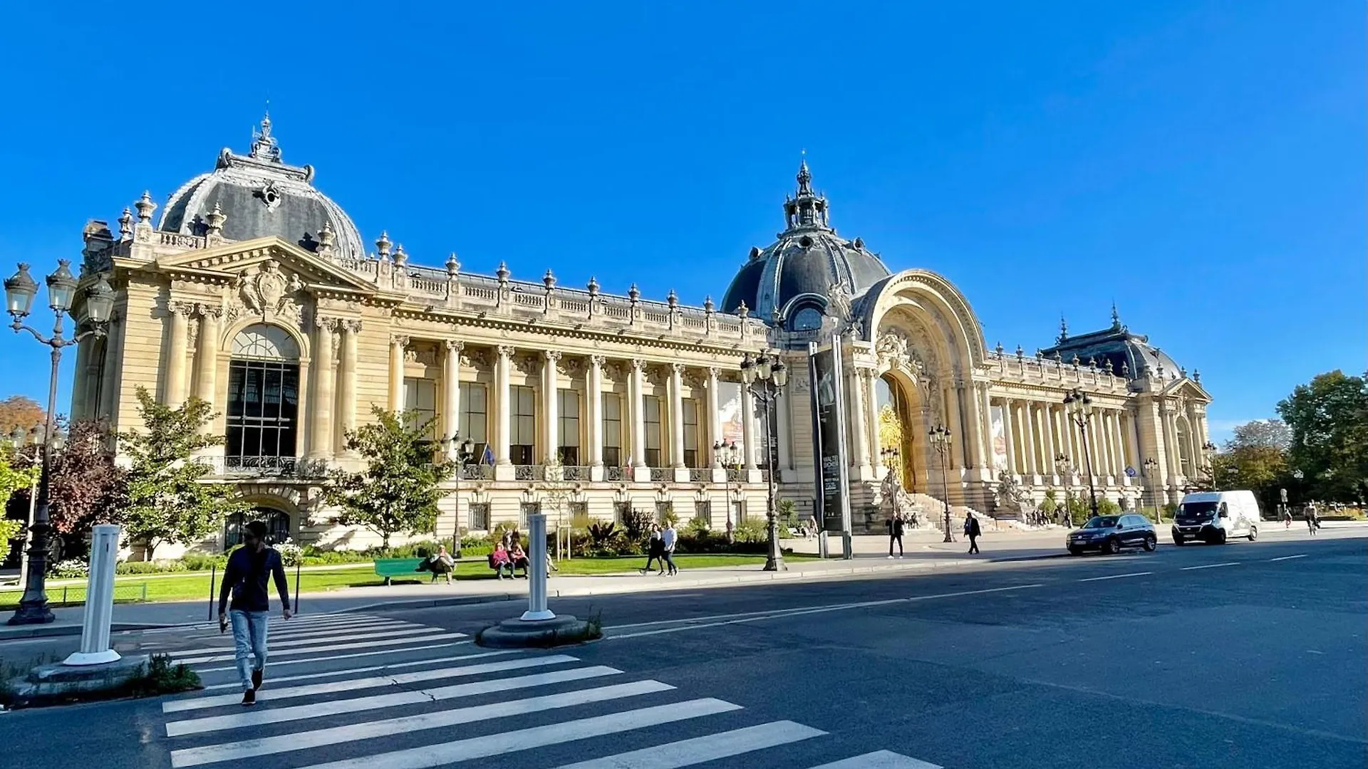 Avenue Montaigne Paris Bienvenue Apartment