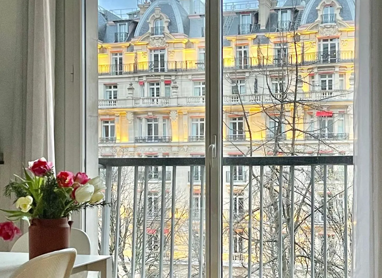 Avenue Montaigne Paris Bienvenue Apartment